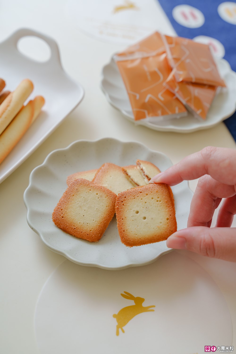 日本東京伴手禮「YOKU MOKU 金秋綜合禮盒」海外限定紅茶雪茄蛋捲+原味款~日本買不到│2025中秋禮盒推薦
