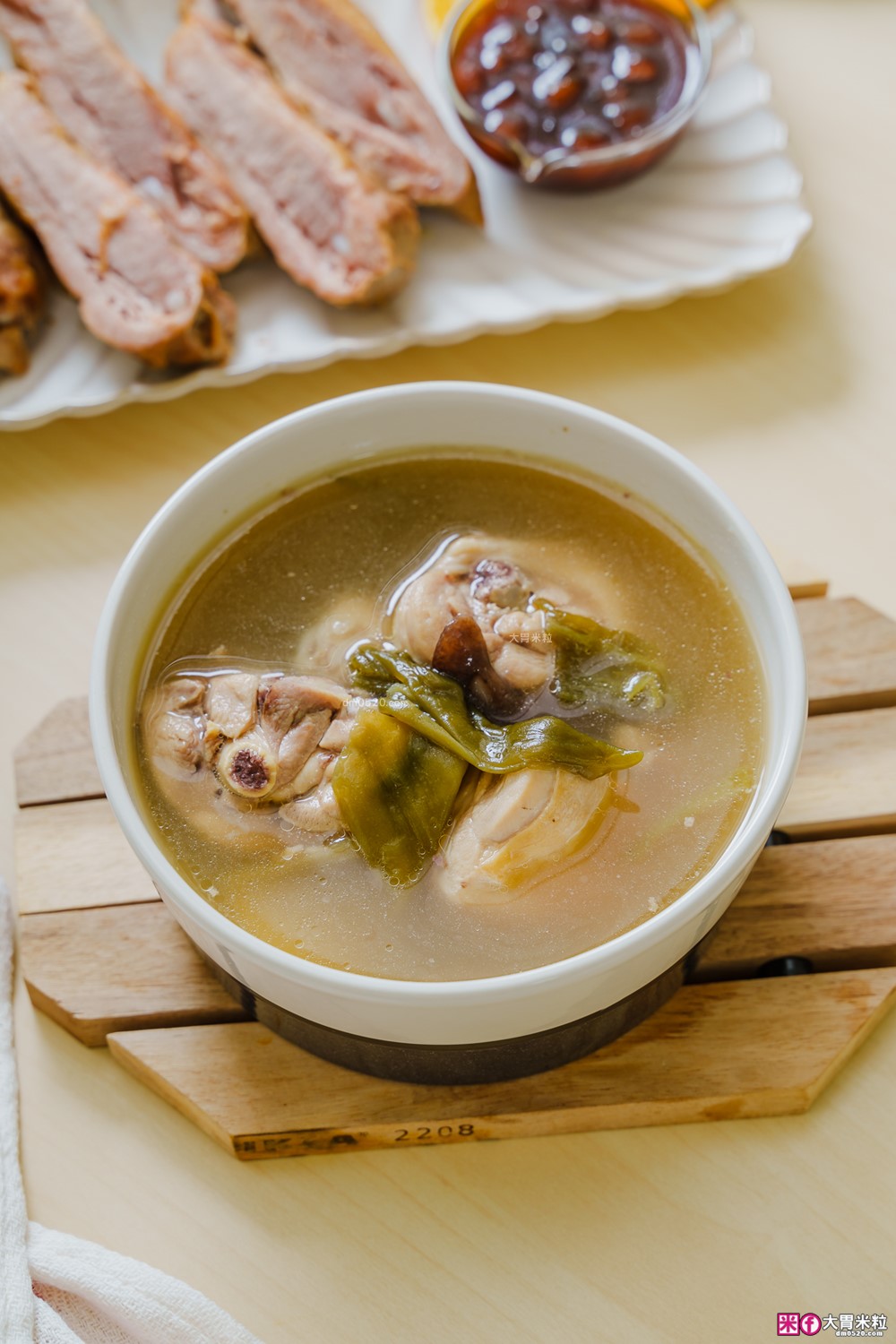 加熱5分鐘環遊世界「KKLife 冷凍料理包開箱」日式牛肉咖哩/法式紅酒燉牛肉/印度奶油咖哩，宅家吃異國料理超簡單