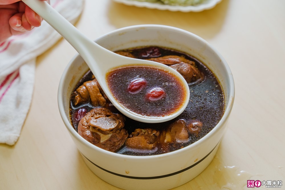 加熱5分鐘環遊世界「KKLife 冷凍料理包開箱」日式牛肉咖哩/法式紅酒燉牛肉/印度奶油咖哩,宅家吃異國料理超簡單 加熱5分鐘環遊世界「KKLife 冷凍料理包開箱」日式牛肉咖哩/法式紅酒燉牛肉/印度奶油咖哩,宅家吃異國料理超簡單