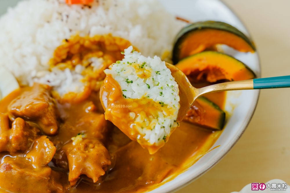 加熱5分鐘環遊世界「KKLife 冷凍料理包開箱」日式牛肉咖哩/法式紅酒燉牛肉/印度奶油咖哩,宅家吃異國料理超簡單 加熱5分鐘環遊世界「KKLife 冷凍料理包開箱」日式牛肉咖哩/法式紅酒燉牛肉/印度奶油咖哩,宅家吃異國料理超簡單