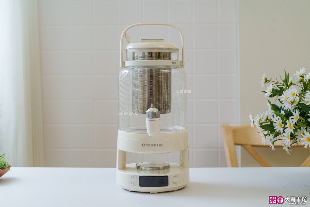 一機六用「one-meter 轉轉煮茶機」多功能水龍頭養生壺│2.8L大容量+分離式壺身+仿真火焰燈~喝水煮茶熱紅酒享受滿滿儀式感│養生煮水壺推薦