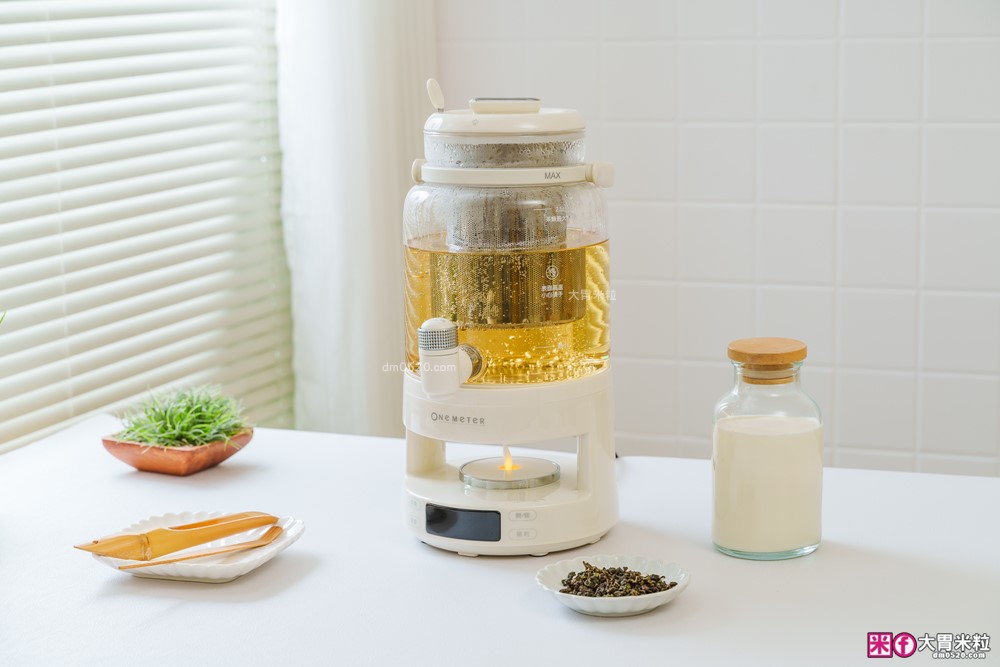 一機六用「one-meter 轉轉煮茶機」多功能水龍頭養生壺│2.8L大容量+分離式壺身+仿真火焰燈~喝水煮茶熱紅酒享受滿滿儀式感│養生煮水壺推薦