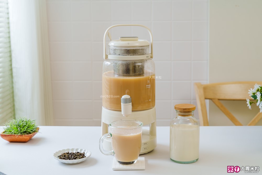 一機六用「one-meter 轉轉煮茶機」多功能水龍頭養生壺│2.8L大容量+分離式壺身+仿真火焰燈~喝水煮茶熱紅酒享受滿滿儀式感│養生煮水壺推薦