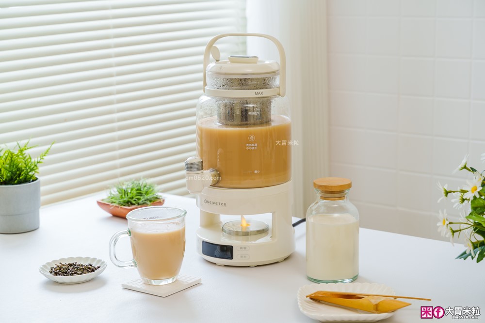 一機六用「one-meter 轉轉煮茶機」多功能水龍頭養生壺│2.8L大容量+分離式壺身+仿真火焰燈~喝水煮茶熱紅酒享受滿滿儀式感│養生煮水壺推薦