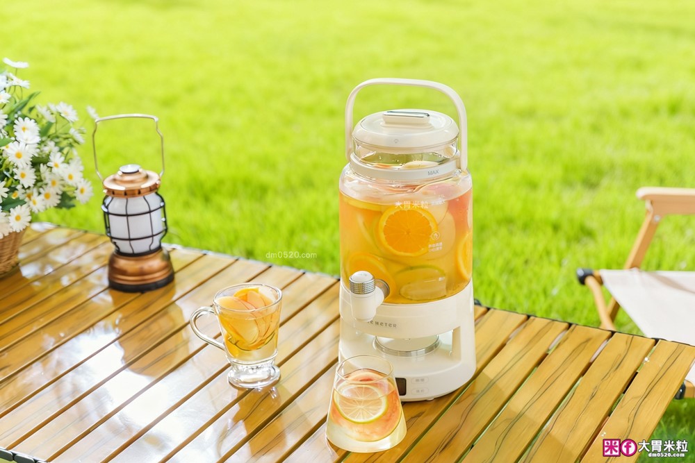 一機六用「one-meter 轉轉煮茶機」多功能水龍頭養生壺│2.8L大容量+分離式壺身+仿真火焰燈~喝水煮茶熱紅酒享受滿滿儀式感│養生煮水壺推薦