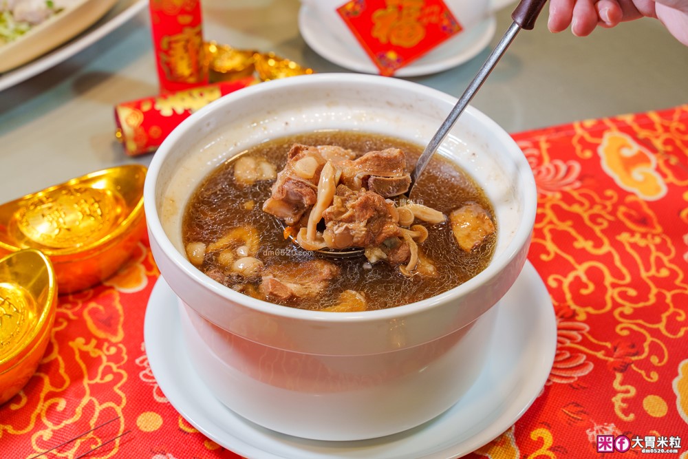 士林人氣台菜「玖加酒華川菜館」2026外帶年菜六品~辦桌主廚操刀只要3800，限量100組限時開搶│士林美食│芝山岩美食