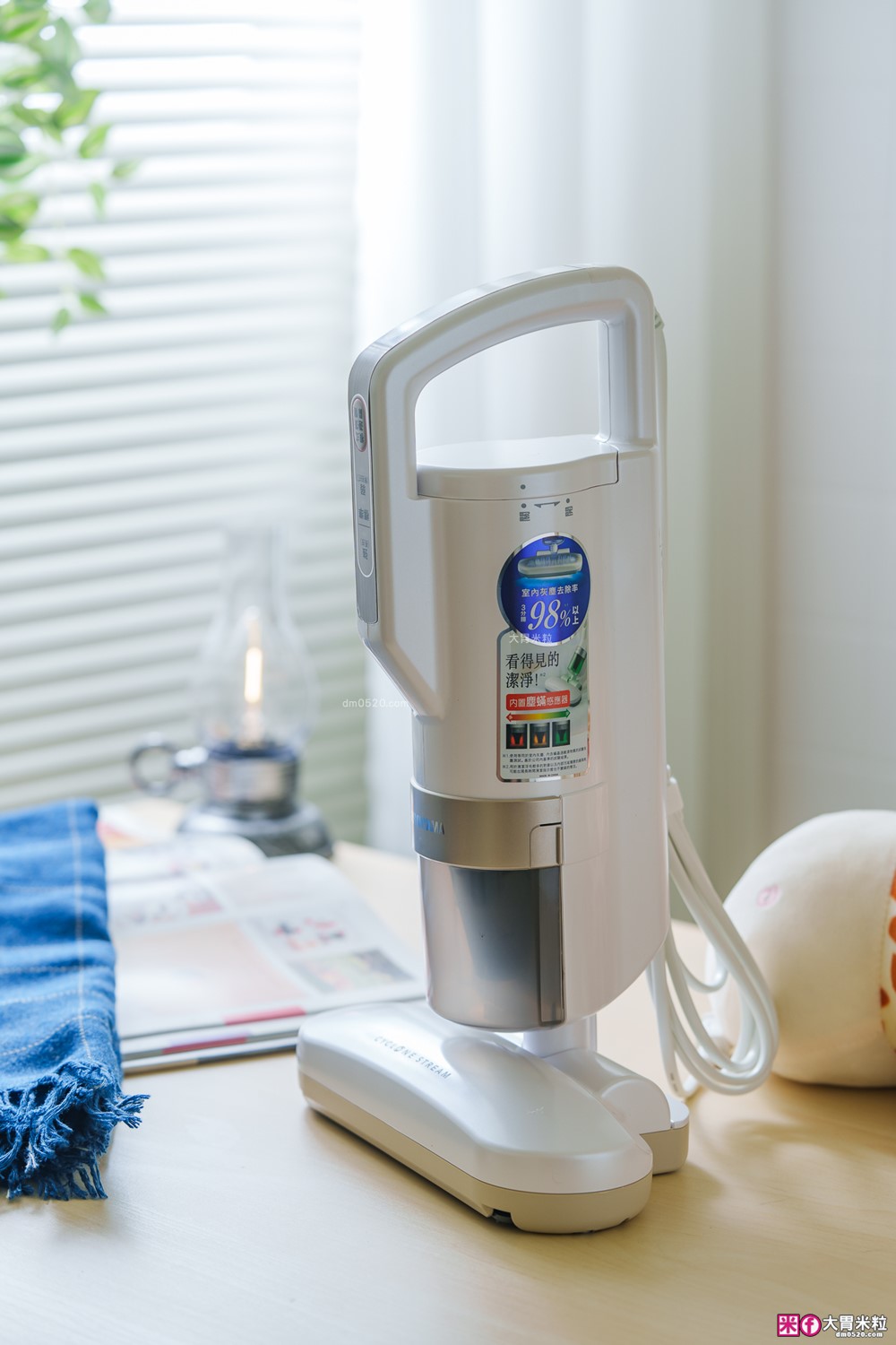 過敏救星~熱銷千萬「日本IRIS大拍3.0塵蹣機」開箱│市場最寬拍打神器~塵蟎去除率高達 98%│塵蹣機推薦│塵蹣吸塵器推薦 過敏救星~熱銷千萬「日本IRIS大拍3.0塵蹣機」開箱│市場最寬拍打神器~塵蟎去除率高達 98%│塵蹣機推薦│塵蹣吸塵器推薦