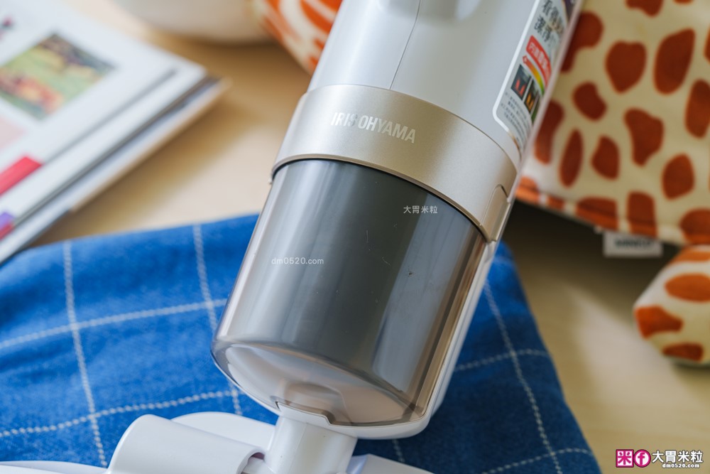 過敏救星~熱銷千萬「日本IRIS大拍3.0塵蹣機」開箱│市場最寬拍打神器~塵蟎去除率高達 98%│塵蹣機推薦│塵蹣吸塵器推薦