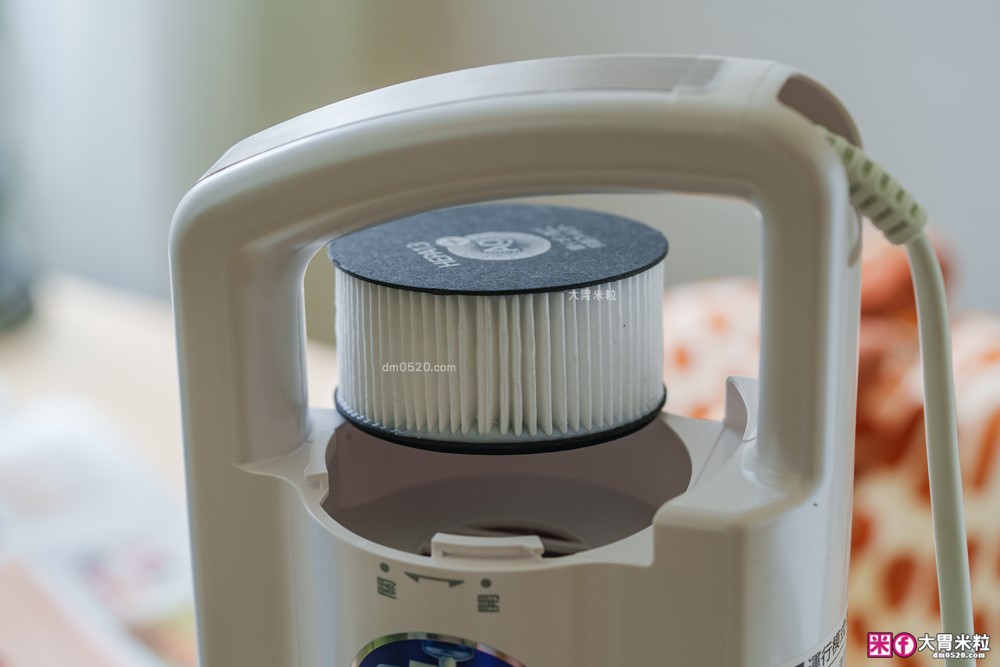 過敏救星~熱銷千萬「日本IRIS大拍3.0塵蹣機」開箱│市場最寬拍打神器~塵蟎去除率高達 98%│塵蹣機推薦│塵蹣吸塵器推薦