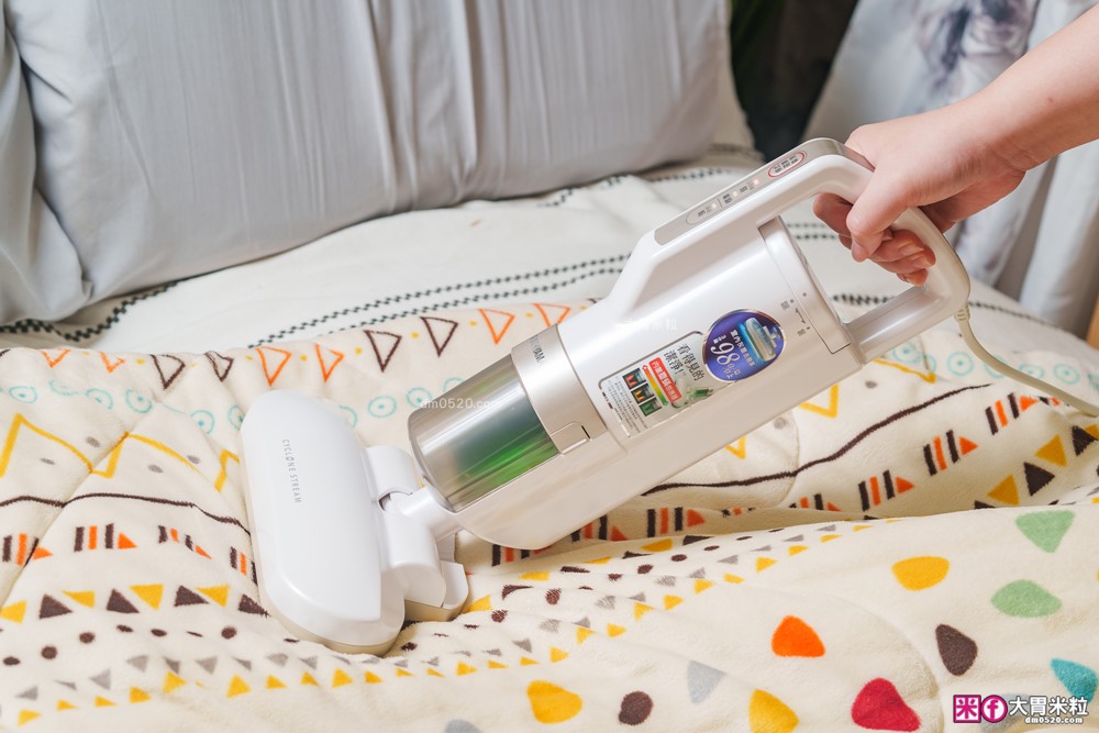過敏救星~熱銷千萬「日本IRIS大拍3.0塵蹣機」開箱│市場最寬拍打神器~塵蟎去除率高達 98%│塵蹣機推薦│塵蹣吸塵器推薦