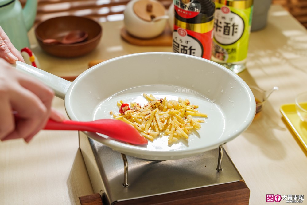 100%台灣糯米純釀【十全特好料理醋】打造4道秒上桌醋料理│蔥爆牛肉、老式鍋包肉、醋凍沙拉、夜市生炒花枝