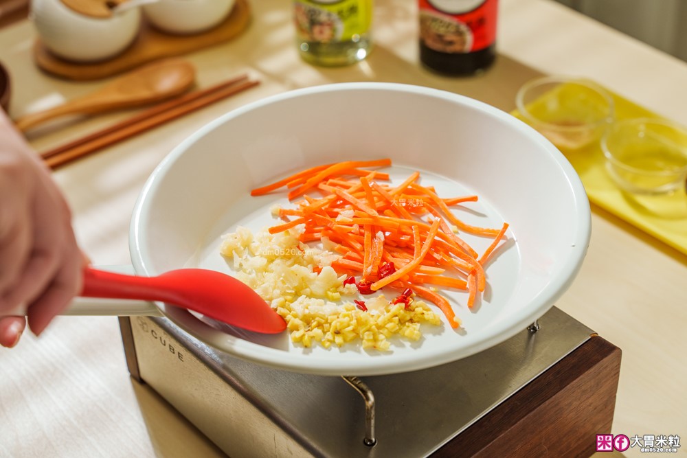 100%台灣糯米純釀【十全特好料理醋】打造4道秒上桌醋料理│蔥爆牛肉、老式鍋包肉、醋凍沙拉、夜市生炒花枝