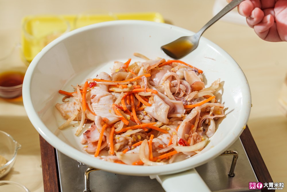 100%台灣糯米純釀【十全特好料理醋】打造4道秒上桌醋料理│蔥爆牛肉、老式鍋包肉、醋凍沙拉、夜市生炒花枝 100%台灣糯米純釀【十全特好料理醋】打造4道秒上桌醋料理│蔥爆牛肉、老式鍋包肉、醋凍沙拉、夜市生炒花枝