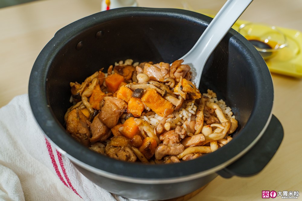 8道米飯料理食譜】電鍋四季豆角燜飯│珍珠丸子│蔥抓餅包飯糰│餛飩皮燒賣│一顆番茄炒蛋焗烤飯│美國稻米(茉莉香米)