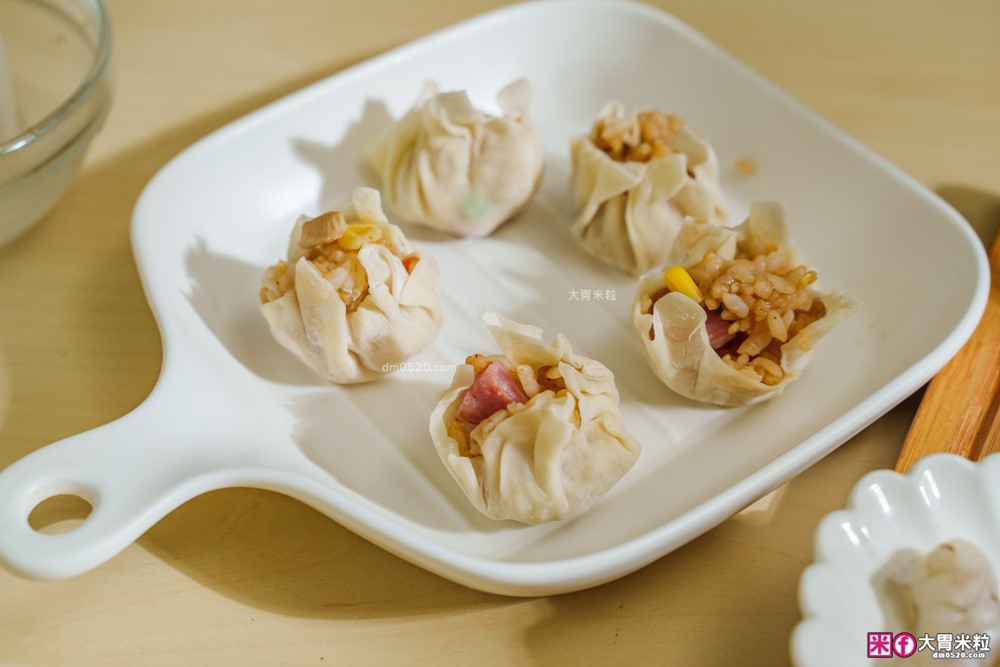 8道米飯料理食譜】電鍋四季豆角燜飯│珍珠丸子│蔥抓餅包飯糰│餛飩皮燒賣│一顆番茄炒蛋焗烤飯│美國稻米(茉莉香米)