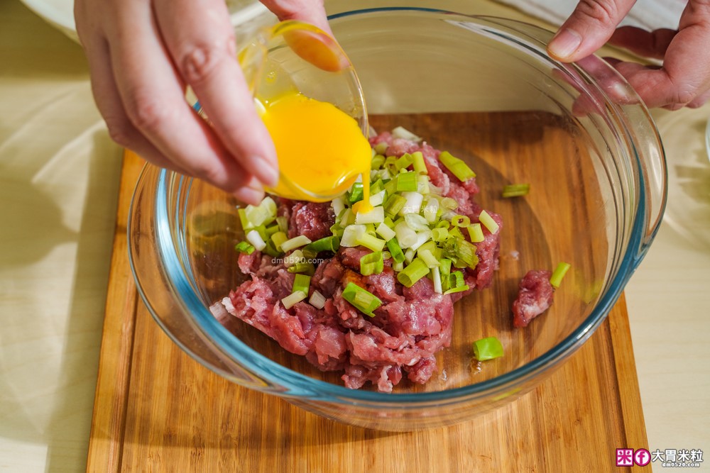 8道米飯料理食譜】電鍋四季豆角燜飯│珍珠丸子│蔥抓餅包飯糰│餛飩皮燒賣│一顆番茄炒蛋焗烤飯│美國稻米(茉莉香米)