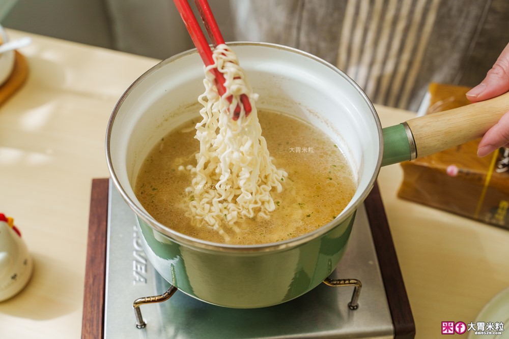 上班族小家庭激推！3分鐘上桌「五木拉麵」非油炸麵體+濃郁湯頭~百變超涮嘴│五木拉麵食譜料理