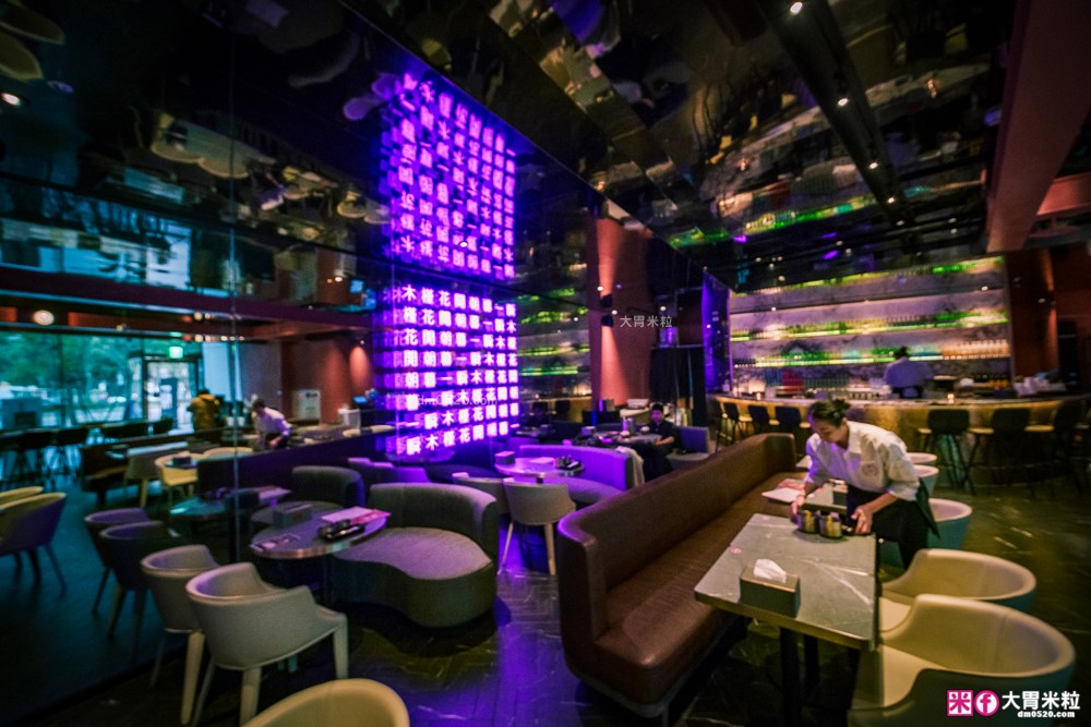 築間「紫木槿韓餐酒館」插旗台北大巨蛋~超Chill韓式料理+燒啤，看球聽演唱會聚餐必吃│捷運國父紀念館站美食推薦│台北韓式料理推薦