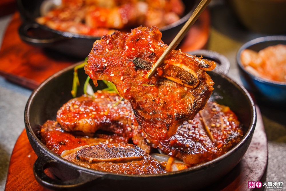 築間「紫木槿韓餐酒館」插旗台北大巨蛋~超Chill韓式料理+燒啤,看球聽演唱會聚餐必吃│捷運國父紀念館站美食推薦│台北韓式料理推薦 築間「紫木槿韓餐酒館」插旗台北大巨蛋~超Chill韓式料理+燒啤,看球聽演唱會聚餐必吃│捷運國父紀念館站美食推薦│台北韓式料理推薦