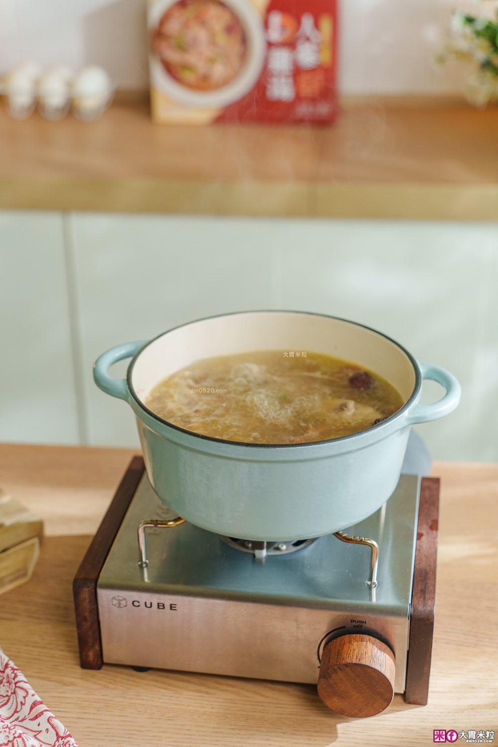 Costco好市多美食必買推薦「名廚美饌人蔘雞湯」覆熱5分鐘開喝~上班族冬季進補不用等│人蔘雞湯創意吃法推薦