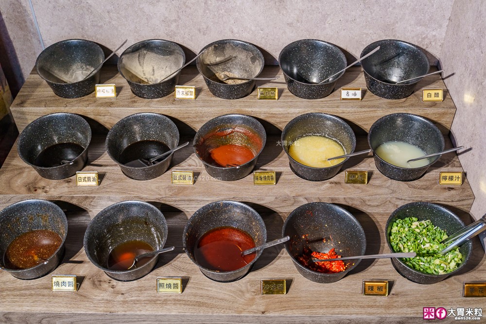 肉控聚餐慶生首選「赤富士日式無煙燒肉鍋物」日本A5+澳洲M9和牛吃到飽，大台北燒肉吃到飽推薦TOP1