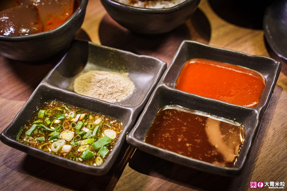 肉控聚餐慶生首選「赤富士日式無煙燒肉鍋物」日本A5+澳洲M9和牛吃到飽，大台北燒肉吃到飽推薦TOP1