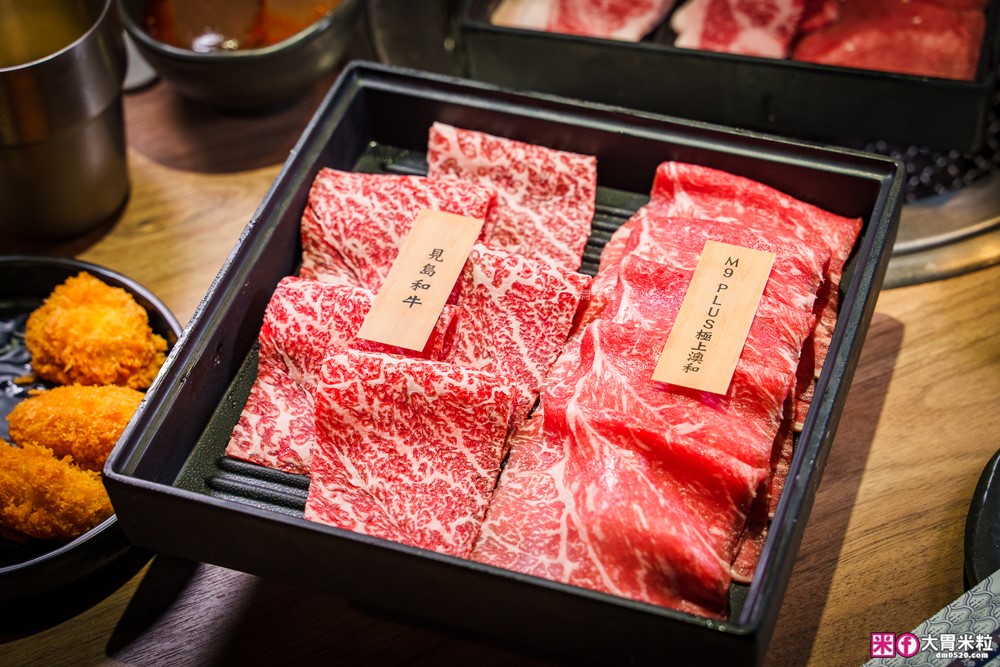肉控聚餐慶生首選「赤富士日式無煙燒肉鍋物」日本A5+澳洲M9和牛吃到飽，大台北燒肉吃到飽推薦TOP1
