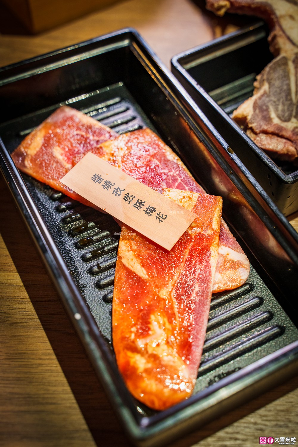 肉控聚餐慶生首選「赤富士日式無煙燒肉鍋物」日本A5+澳洲M9和牛吃到飽，大台北燒肉吃到飽推薦TOP1