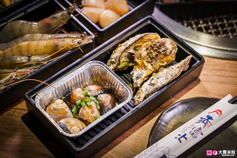 肉控聚餐慶生首選「赤富士日式無煙燒肉鍋物」日本A5+澳洲M9和牛吃到飽，大台北燒肉吃到飽推薦TOP1