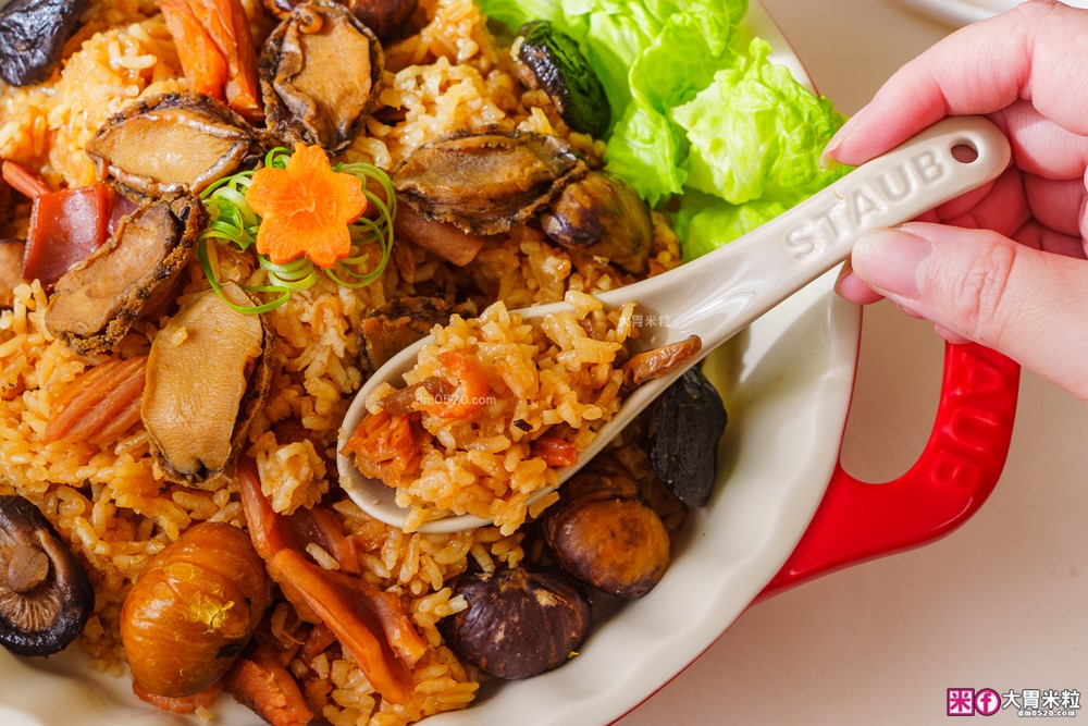 2026年菜預購瘋搶「momo賞星鮮」星級飯店冷凍年菜宅配到家~加碼再抽法國Staub鑄鐵鍋 2026年菜預購瘋搶「momo賞星鮮」星級飯店冷凍年菜宅配到家~加碼再抽法國Staub鑄鐵鍋