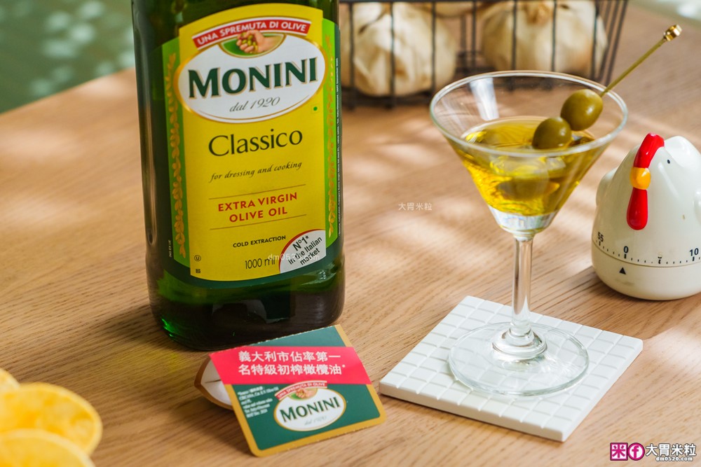 市佔第一「Monini莫尼尼特級初榨橄欖油」生飲等級+義大利莊園原裝~煎炒煮炸一油搞定│橄欖油料理推薦│莎莎醬食譜│蒜油蝦食譜 市佔第一「Monini莫尼尼特級初榨橄欖油」生飲等級+義大利莊園原裝~煎炒煮炸一油搞定│橄欖油料理推薦│莎莎醬食譜│蒜油蝦食譜