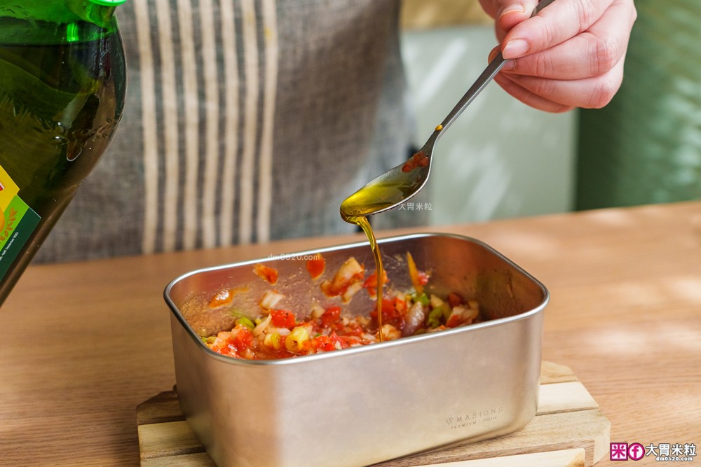 市佔第一「Monini莫尼尼特級初榨橄欖油」生飲等級+義大利莊園原裝~煎炒煮炸一油搞定│橄欖油料理推薦│莎莎醬食譜│蒜油蝦食譜