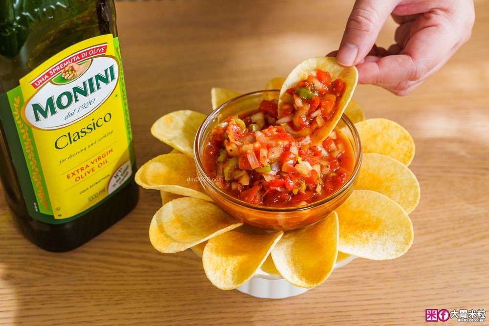 市佔第一「Monini莫尼尼特級初榨橄欖油」生飲等級+義大利莊園原裝~煎炒煮炸一油搞定│橄欖油料理推薦│莎莎醬食譜│蒜油蝦食譜