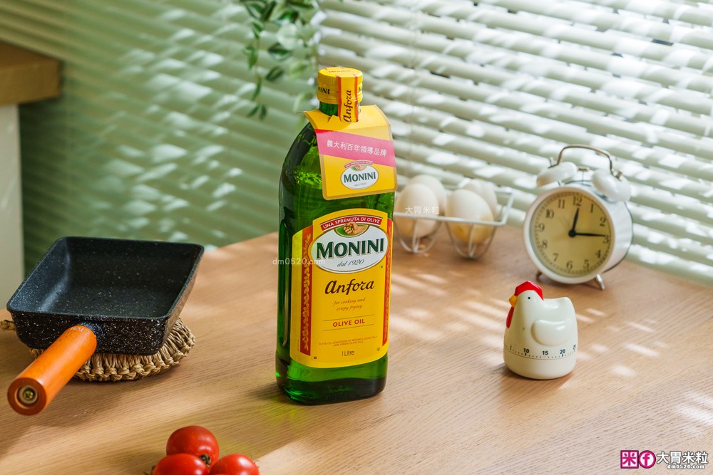 市佔第一「Monini莫尼尼特級初榨橄欖油」生飲等級+義大利莊園原裝~煎炒煮炸一油搞定│橄欖油料理推薦│莎莎醬食譜│蒜油蝦食譜