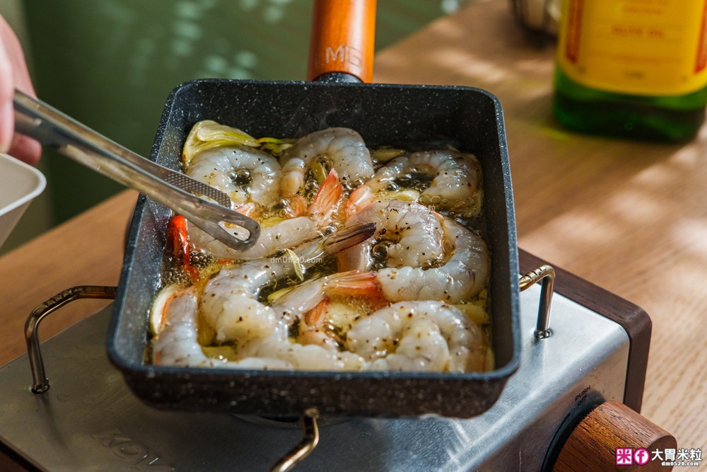 市佔第一「Monini莫尼尼特級初榨橄欖油」生飲等級+義大利莊園原裝~煎炒煮炸一油搞定│橄欖油料理推薦│莎莎醬食譜│蒜油蝦食譜