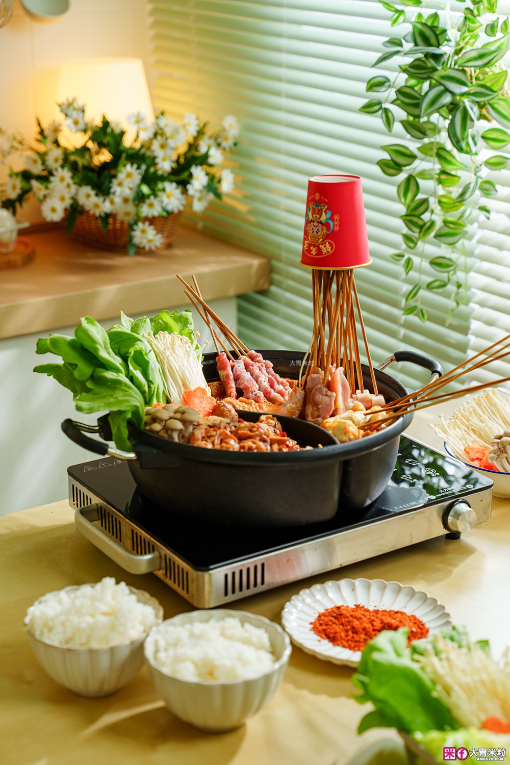 全家型錄隱藏版美食「名廚美饌麻辣串串鍋 + 名廚美饌麻奶鍋」雙鍋齊發~撸串自由在家實現│Costco好市多人氣熟食推薦