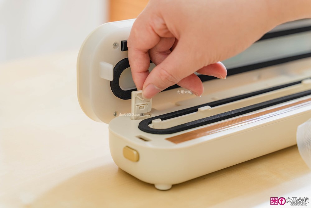 上班族省錢必看！好市多大份量食材如何保存~靠「日本 BRUNO 無線真空保鮮機」一週備餐、醃肉、乾糧防潮一次搞定│無線真空保鮮機推薦│iCook愛料理市集-廚具開箱(33)