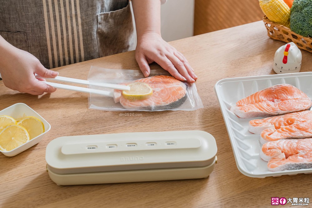 上班族省錢必看！好市多大份量食材如何保存~靠「日本 BRUNO 無線真空保鮮機」一週備餐、醃肉、乾糧防潮一次搞定│無線真空保鮮機推薦│iCook愛料理市集-廚具開箱(33)