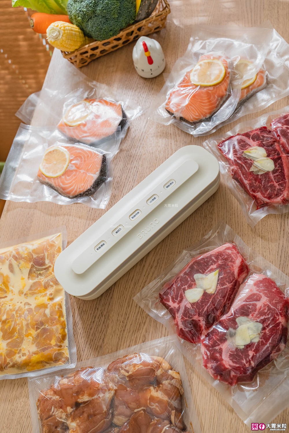 上班族省錢必看！好市多大份量食材如何保存~靠「日本 BRUNO 無線真空保鮮機」一週備餐、醃肉、乾糧防潮一次搞定│無線真空保鮮機推薦│iCook愛料理市集-廚具開箱(33)