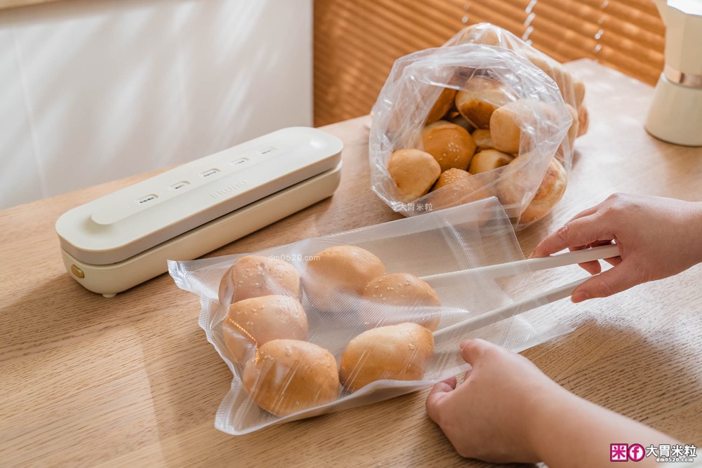 上班族省錢必看！好市多大份量食材如何保存~靠「日本 BRUNO 無線真空保鮮機」一週備餐、醃肉、乾糧防潮一次搞定│無線真空保鮮機推薦│iCook愛料理市集-廚具開箱(33)