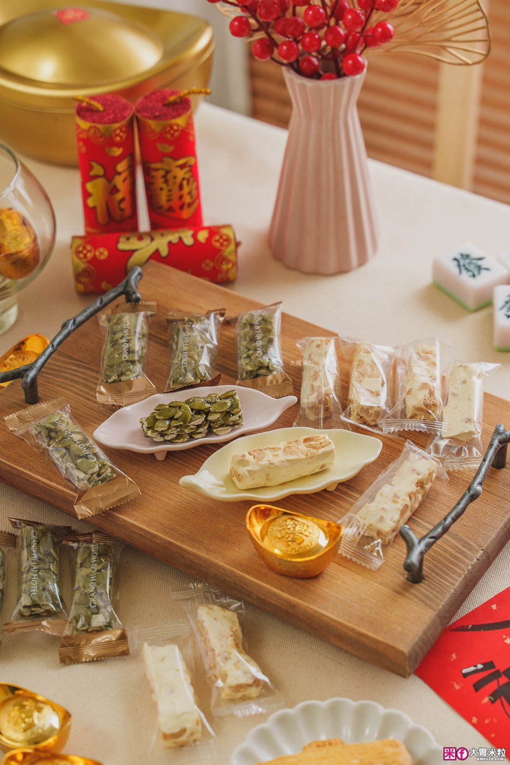 2026年節禮盒開箱│限量「漢來美食 2026糕餅小舖華曜年節禮盒」五星飯店匠心打造三層澎湃設計~1/20前免運早鳥開跑！