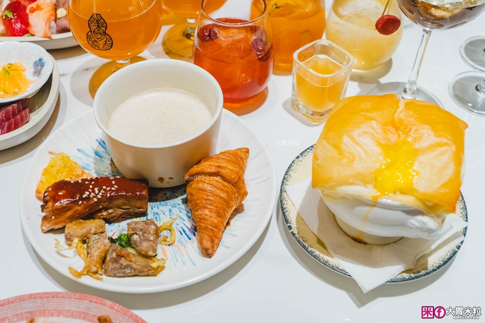 全台最難訂位Buffet登陸桃園│島語桃園台茂店菜單價位│9大主題島檯200道現做料理全攻略ｘ餐酒無限續│桃園Buffet吃到飽推薦