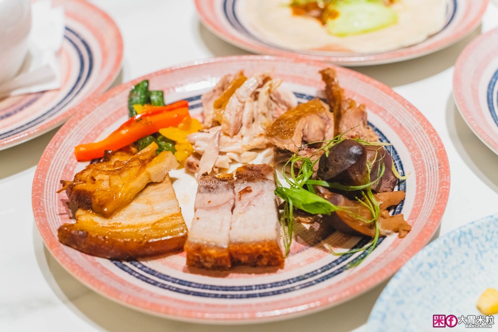 全台最難訂位Buffet登陸桃園│島語桃園台茂店菜單價位│9大主題島檯200道現做料理全攻略ｘ餐酒無限續│桃園Buffet吃到飽推薦