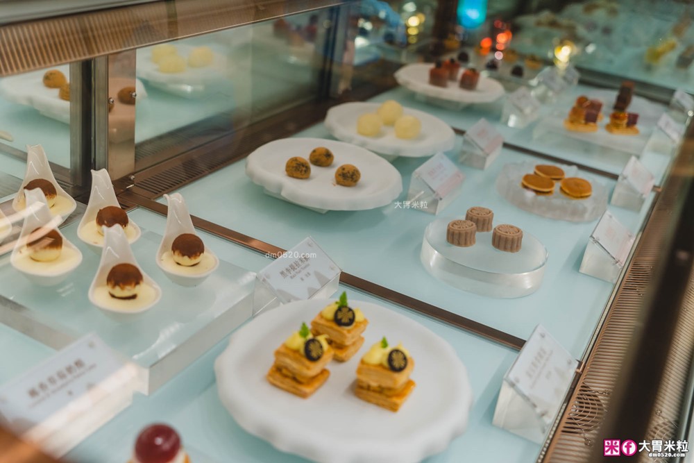 全台最難訂位Buffet登陸桃園│島語桃園台茂店菜單價位│9大主題島檯200道現做料理全攻略ｘ餐酒無限續│桃園Buffet吃到飽推薦