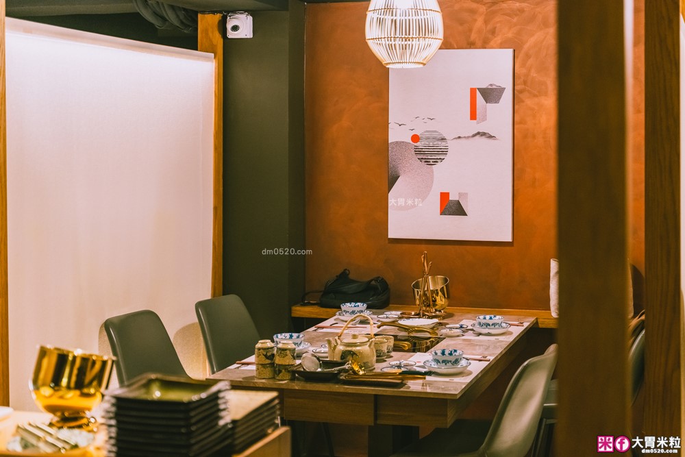 大安區頂級鍋物推薦「聚食釜台式頂級蝦湯鍋物」涮鍋超鮮甜+飯後雜炊一定要吃│信義安和站美食│台北包廂火鍋餐廳推薦