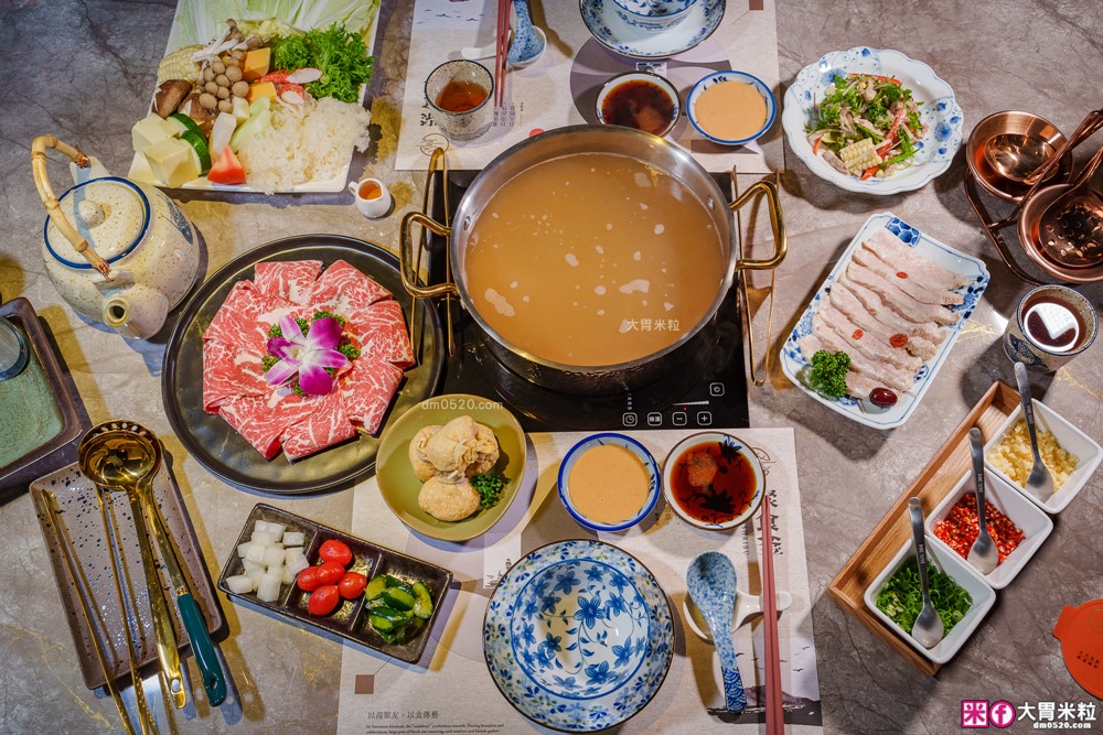 大安區頂級鍋物推薦「聚食釜台式頂級蝦湯鍋物」涮鍋超鮮甜+飯後雜炊一定要吃│信義安和站美食│台北包廂火鍋餐廳推薦