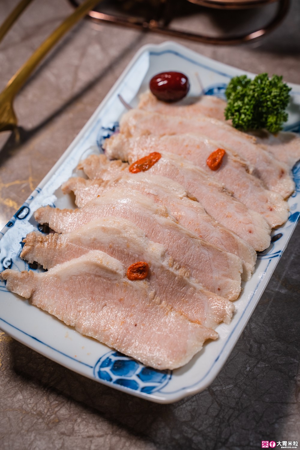 大安區頂級鍋物推薦「聚食釜台式頂級蝦湯鍋物」涮鍋超鮮甜+飯後雜炊一定要吃│信義安和站美食│台北包廂火鍋餐廳推薦