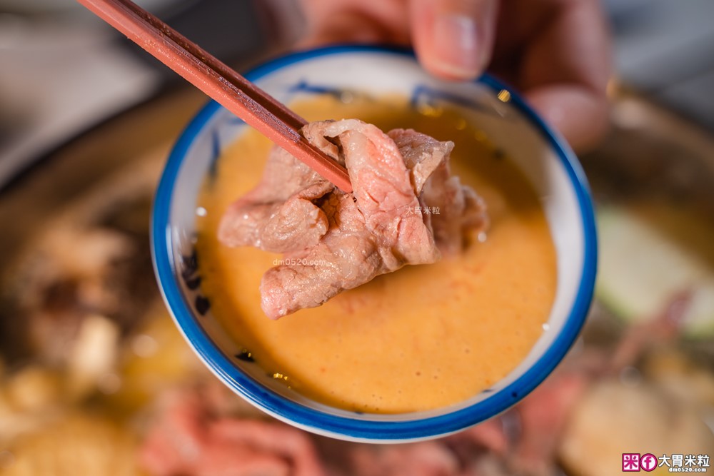 大安區頂級鍋物推薦「聚食釜台式頂級蝦湯鍋物」涮鍋超鮮甜+飯後雜炊一定要吃│信義安和站美食│台北包廂火鍋餐廳推薦