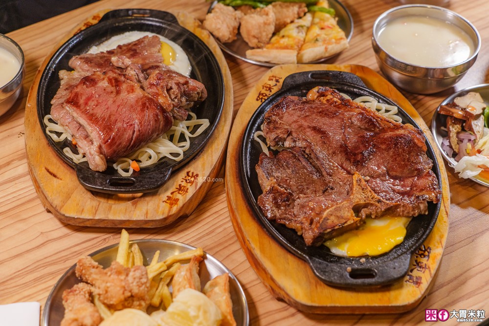 280元吃到飽「孫東寶台式牛排教父Plus-板橋國慶店」披薩/炸雞/滷肉飯/玉米濃湯無限續~免收服務費│板橋吃到飽│板橋平價牛排推薦