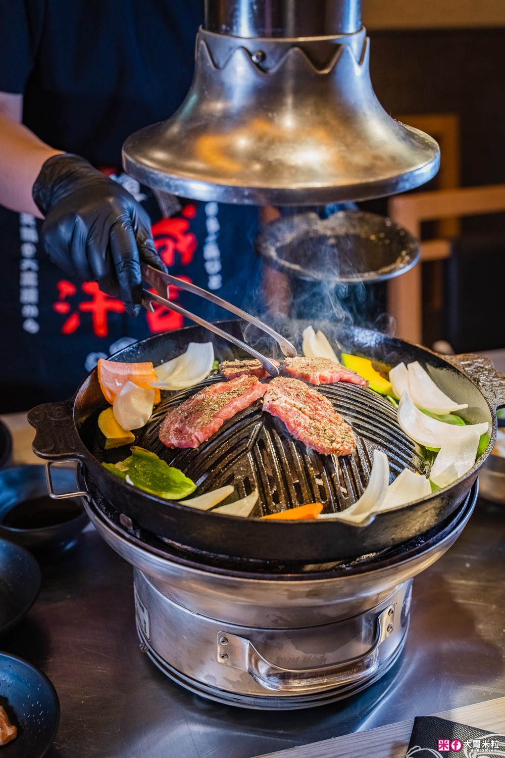 台北中山燒肉新地標「北海道旭川成吉思汗大黑屋」蒙古烤羊肉+北海道夢幻米~軟嫩到像和牛│台北中山區美食